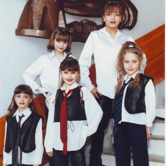 группа Мишель (экс-Свои) младший и средний состав 1999 год